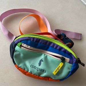 Cotopaxi Fanny pack-gently used